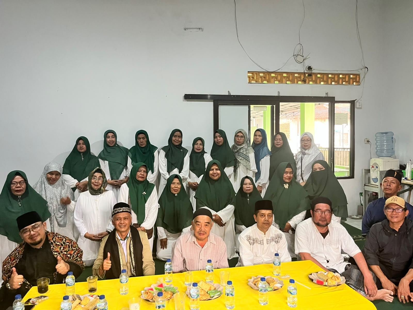 Foto Muharraman 1448 H dan Santunan Anak Yatim di Masjid Baiturroyyan